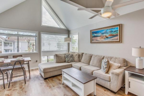 1 Block to Beach Myrtle Beach Condo with Pool!